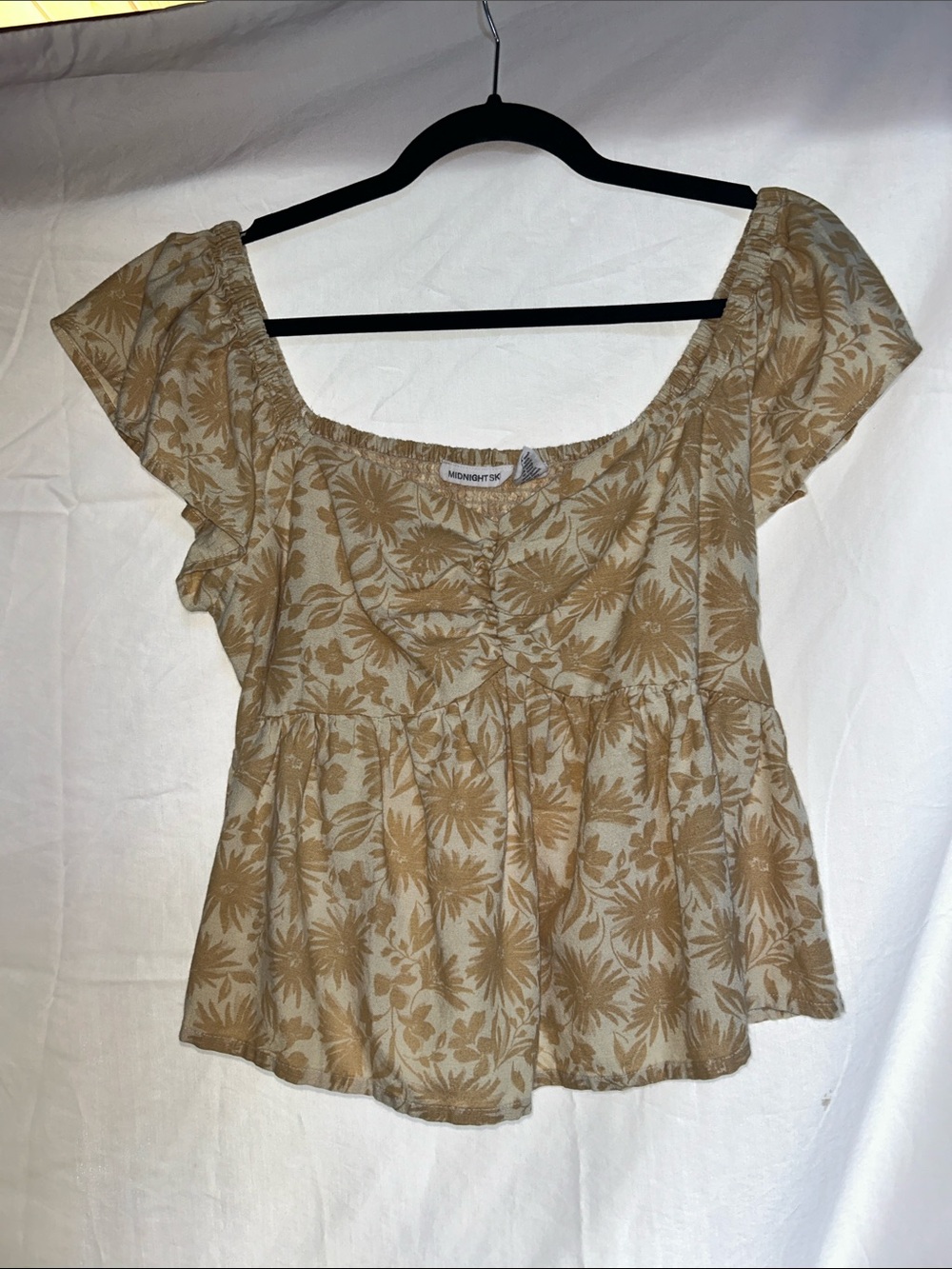 MIDNIGHT SPOT Tan Floral Scoop-Neck Peplum Blouse